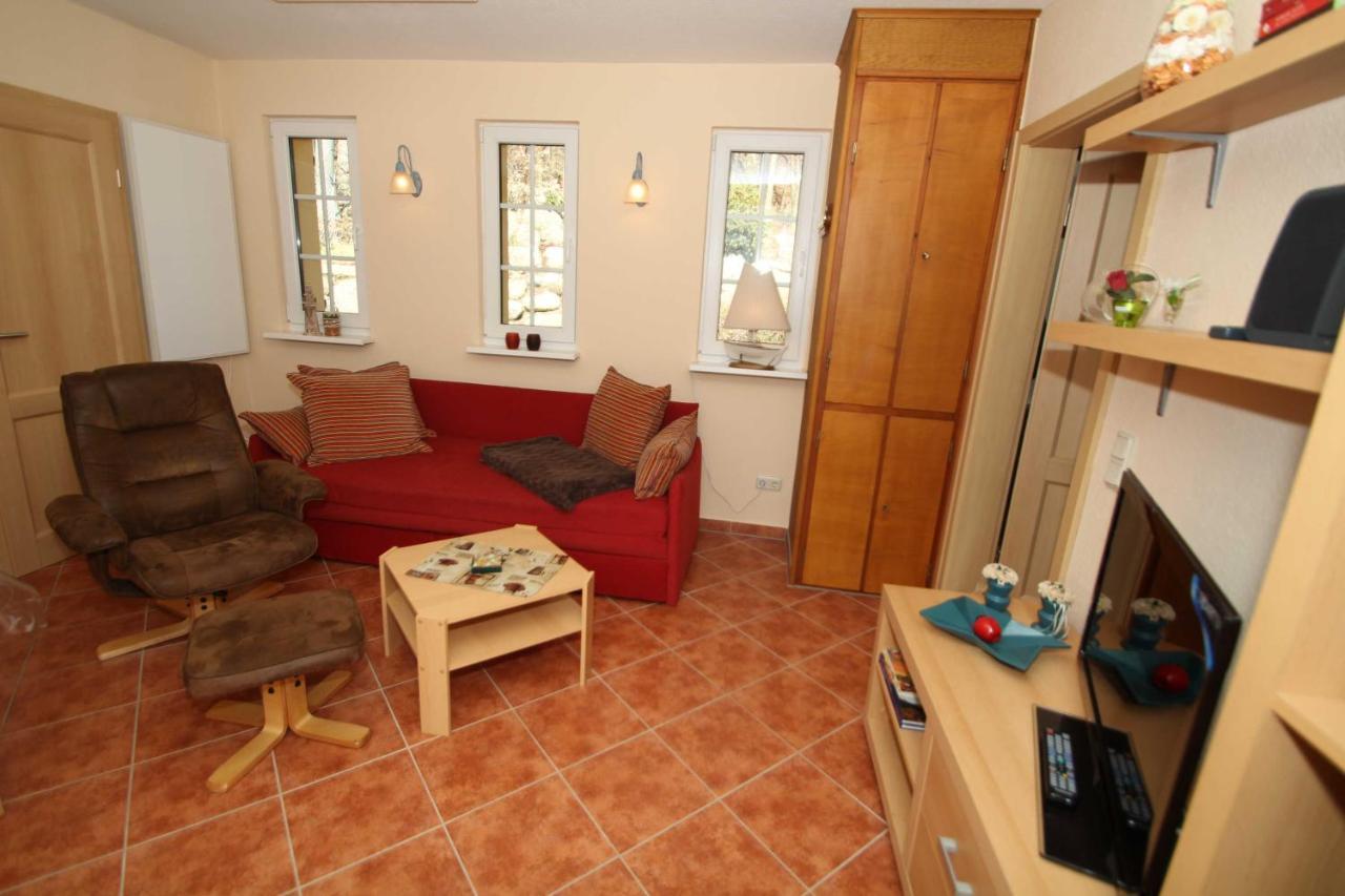 Ferienhaus Sommertied Sellin  ภายนอก รูปภาพ